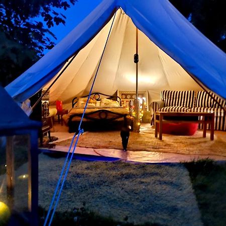 Tente Mongole 4 Saisons Cosy Et Spacieux Conchy-les-Pots Exterior foto